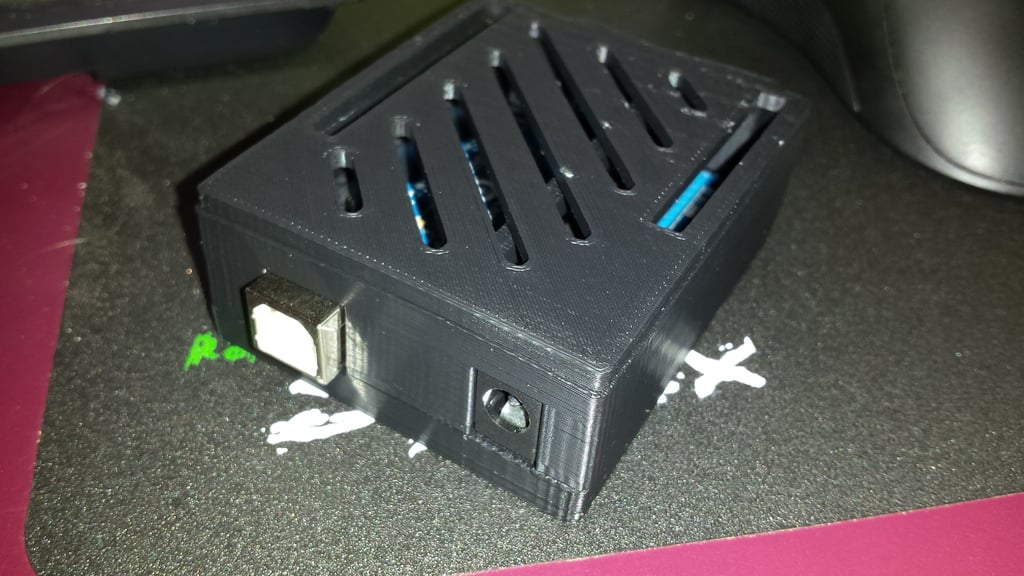 Απλό και λειτουργικό κουτί για Arduino Uno και Ethernet