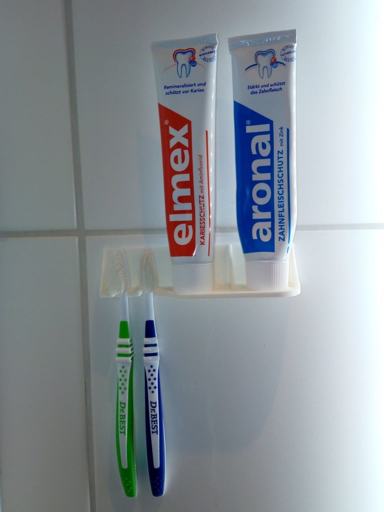 Αβιδωτή βάση οδοντόβουρτσας για διαφορετικούς τύπους βουρτσών