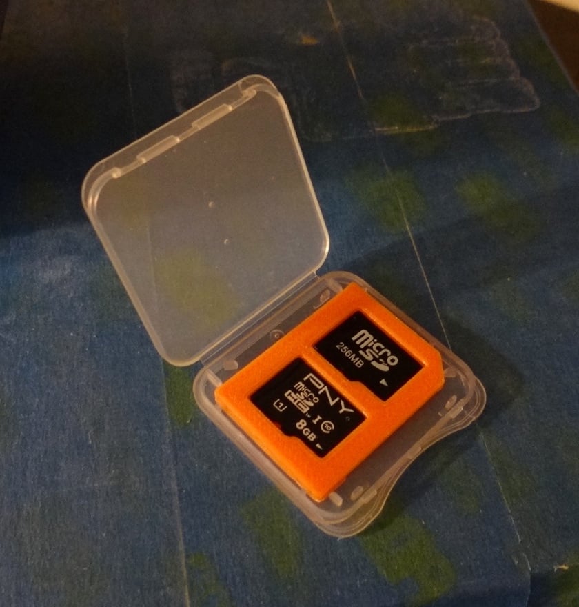 Προσαρμογέας θήκης MicroSD σε κάρτα SD