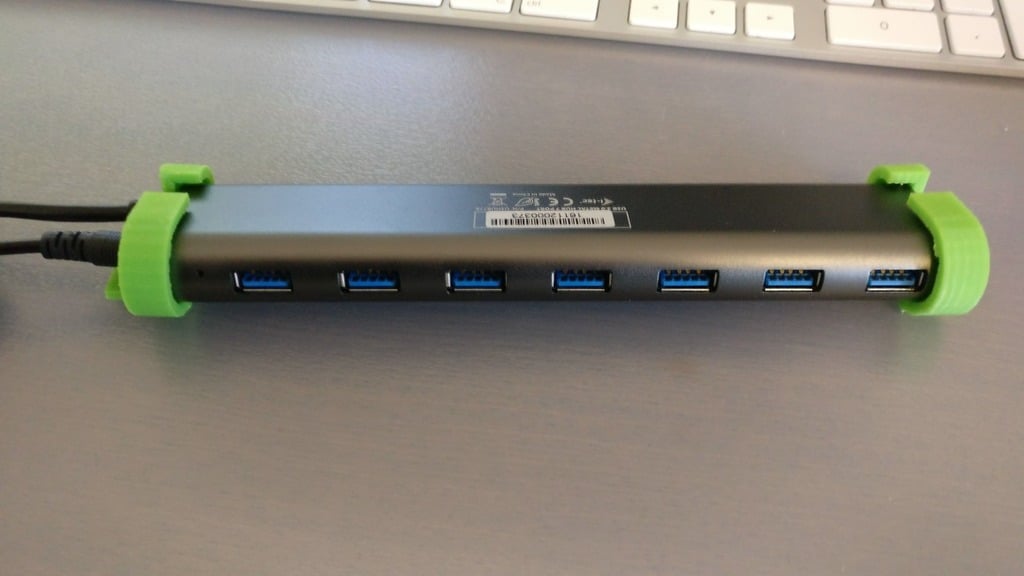 Μεταλλικός βραχίονας στήριξης διανομέα φόρτισης i-tec USB 3.0