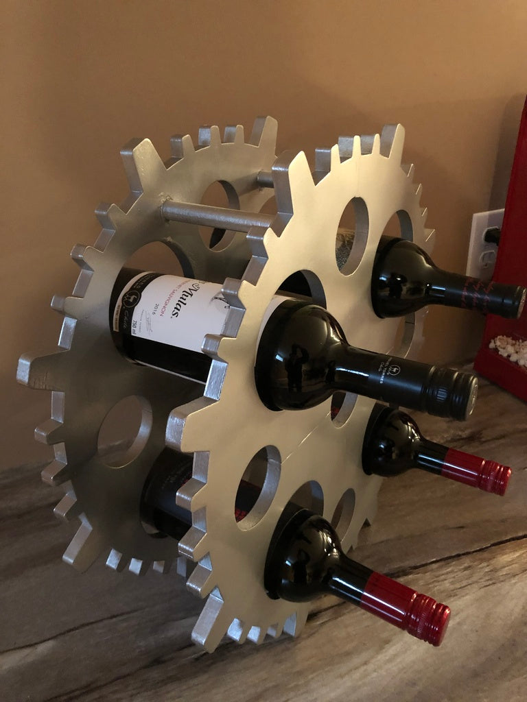 Στήριγμα κρασιού σε σχήμα εργαλείου