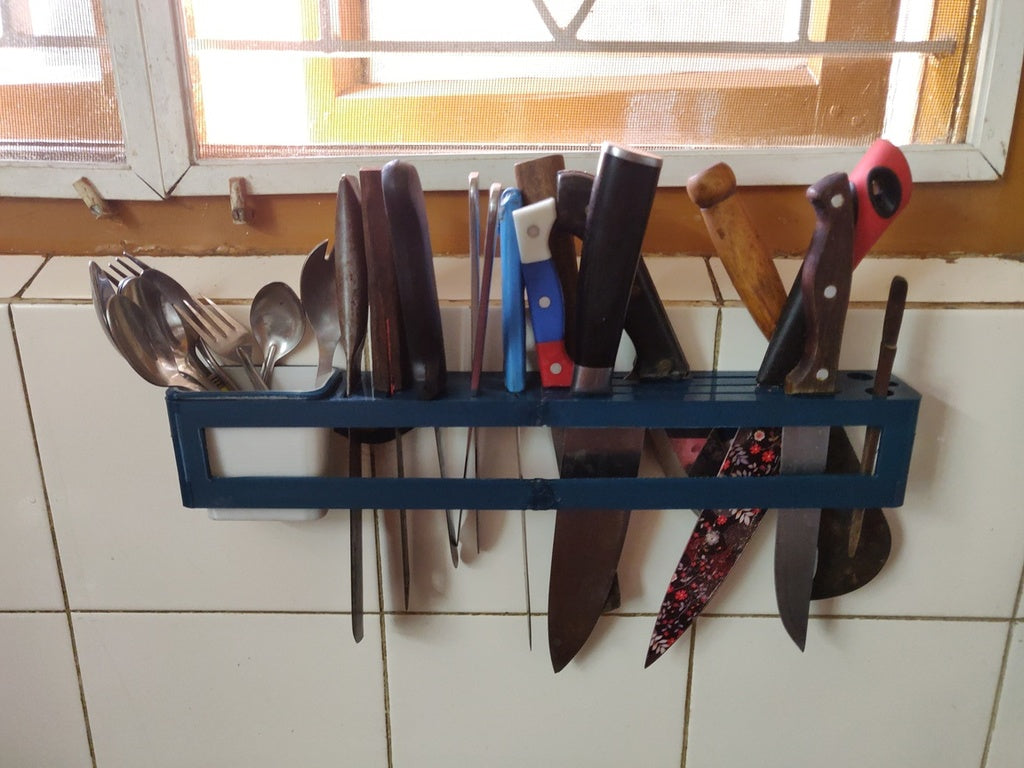 Μαχαίρι κουζίνας και θήκη αξεσουάρ για καθημερινή χρήση
