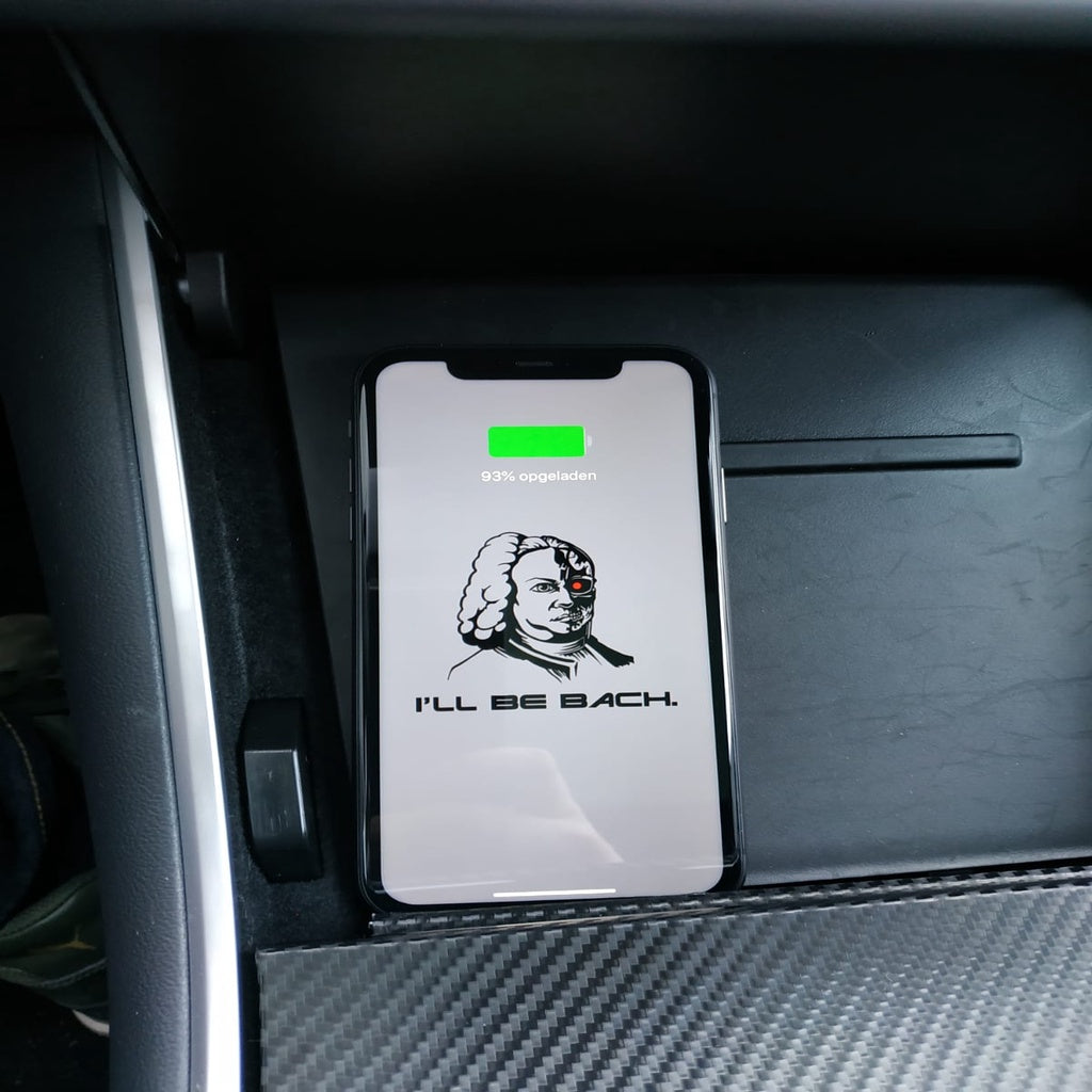 Ασύρματος φορτιστής για Tesla Model 3 βασισμένος σε φθηνό φορτιστή Ikea