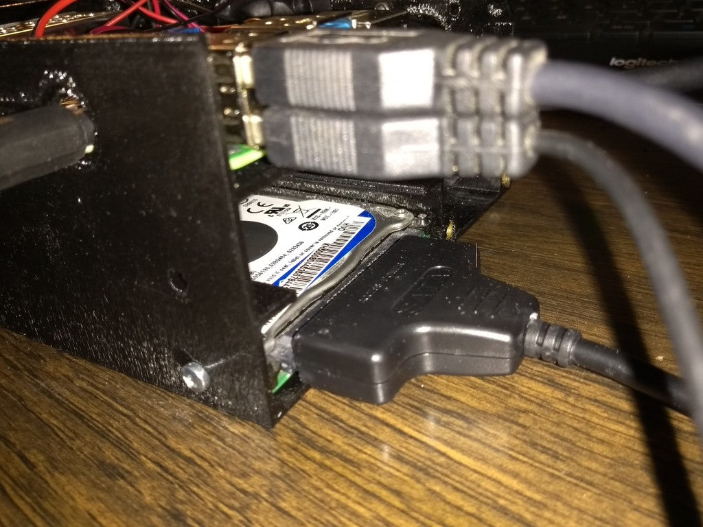 Θήκη επιφάνειας εργασίας για Raspberry Pi 4B με χώρο για τροφοδοτικό και δίσκους SATA