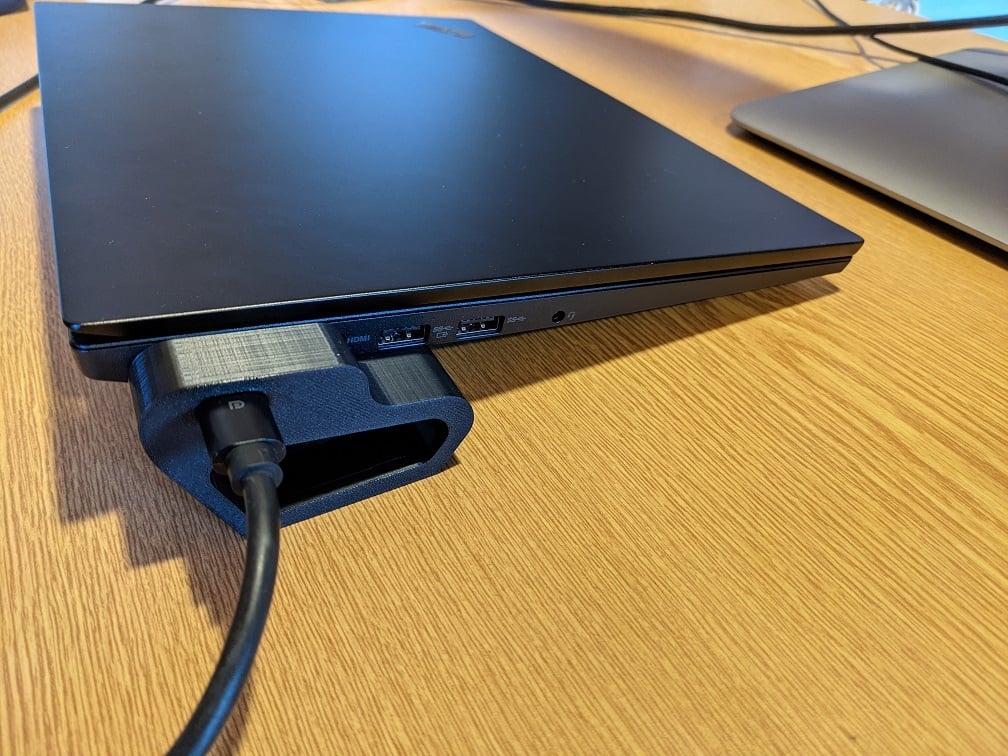Lenovo Thinkpad E495 (E490) με δυνατότητα χρήσης με βάση σύνδεσης DELL WD15