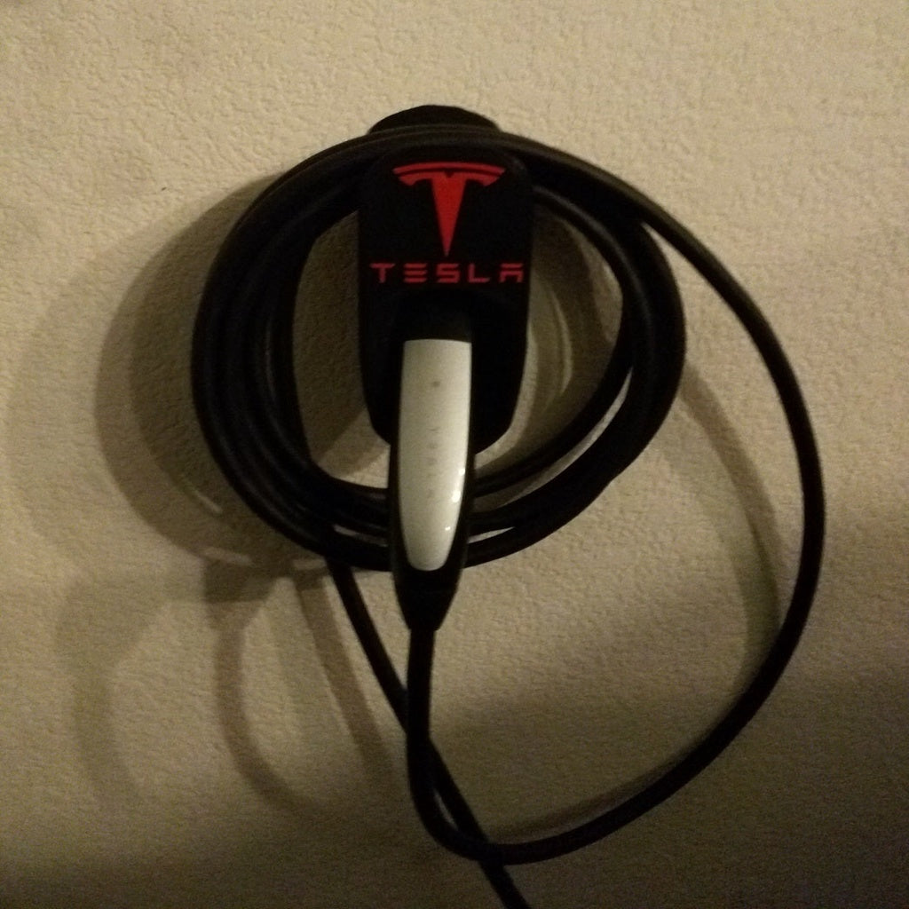 Μεγαλύτερη έκδοση του Tesla Wall Connector Cable Organizer