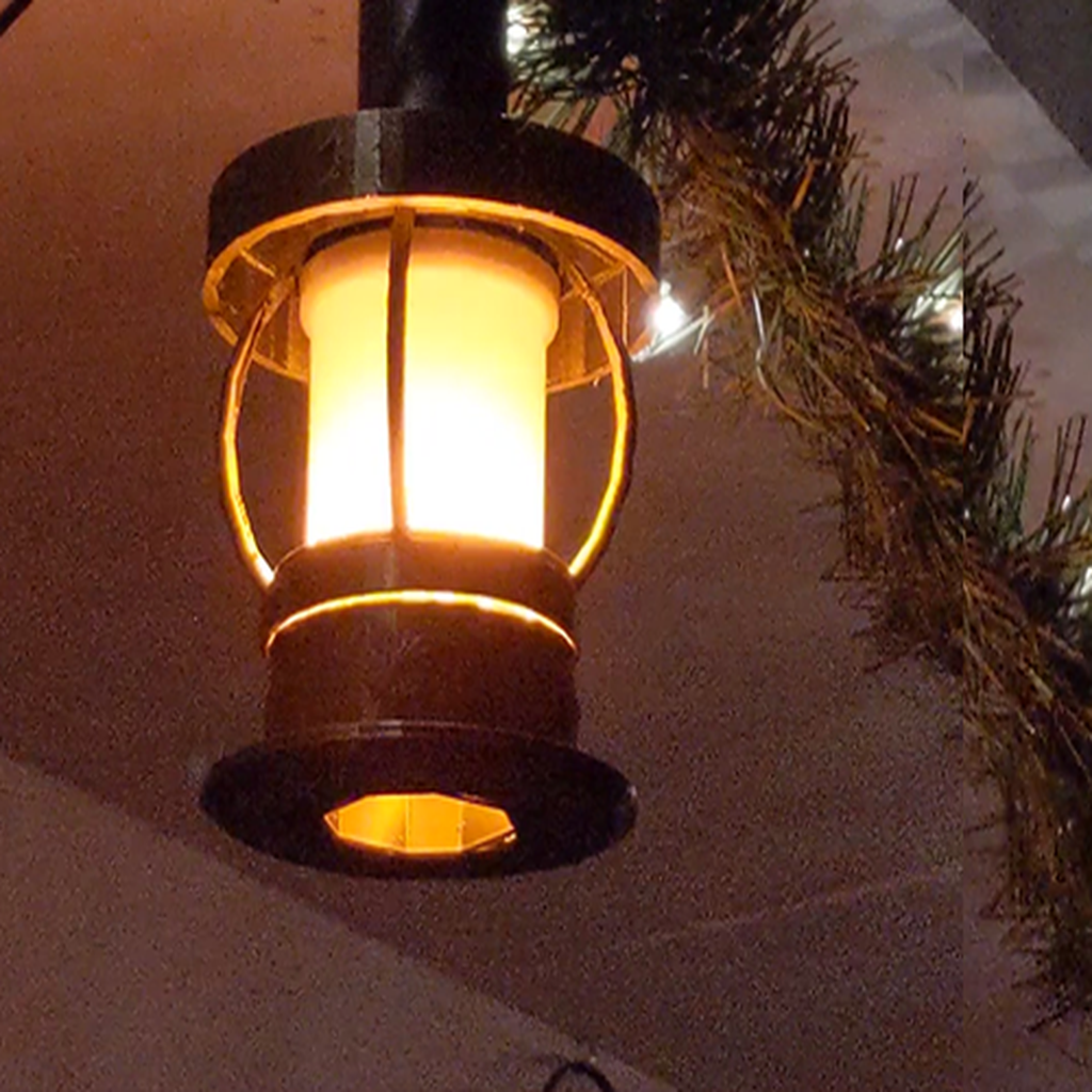 Χριστουγεννιάτικο φανάρι LED Flame Bulb για διακόσμηση εξωτερικού χώρου